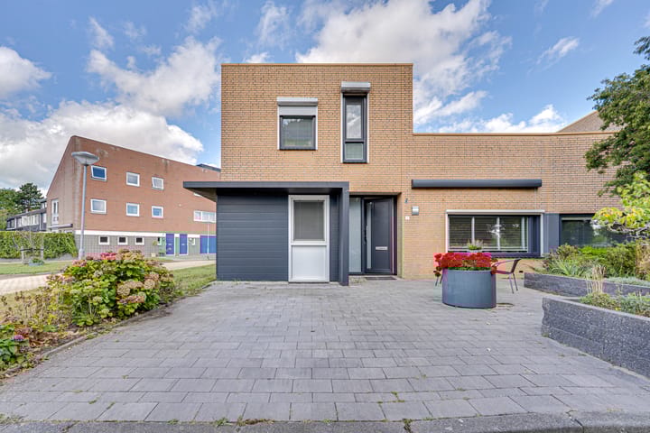 Josine Reulinglaan 1 in Vlissingen Foto