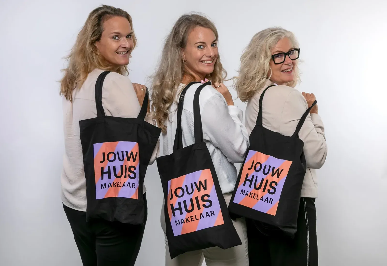Team foto van JOUW HUISMAKELAAR