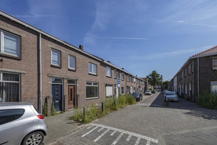 Jozef Israëlsstraat 35 in Tilburg foto