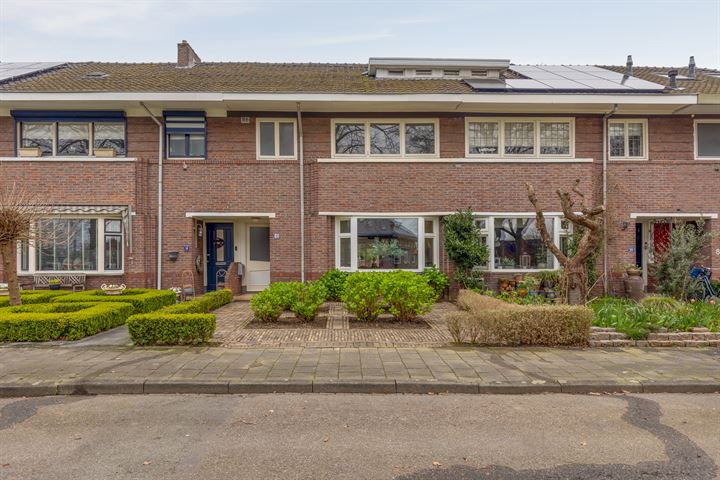 Photo of property Jubileumplein 12, Geleen