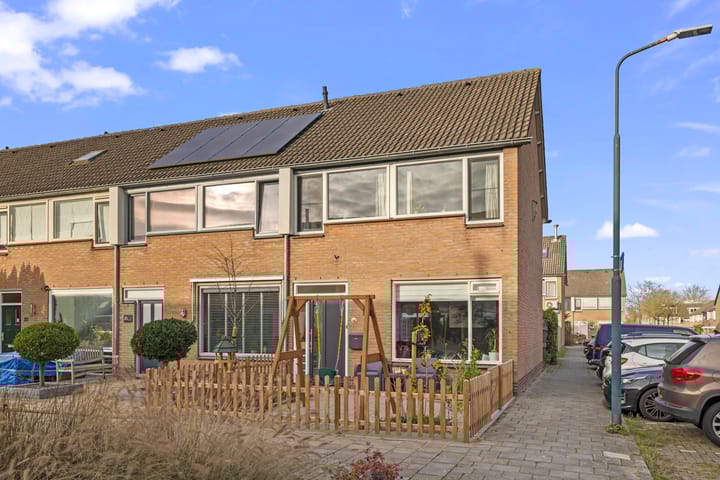 Photo of property Juliana van Stolberglaan 23, Lopik