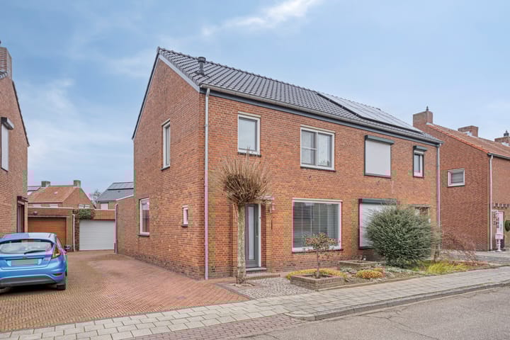 Photo de la maison Julianalaan 12, Posterholt