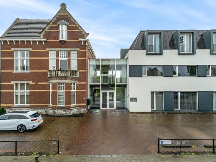 Julianalaan 15A-6 in Roermond Foto