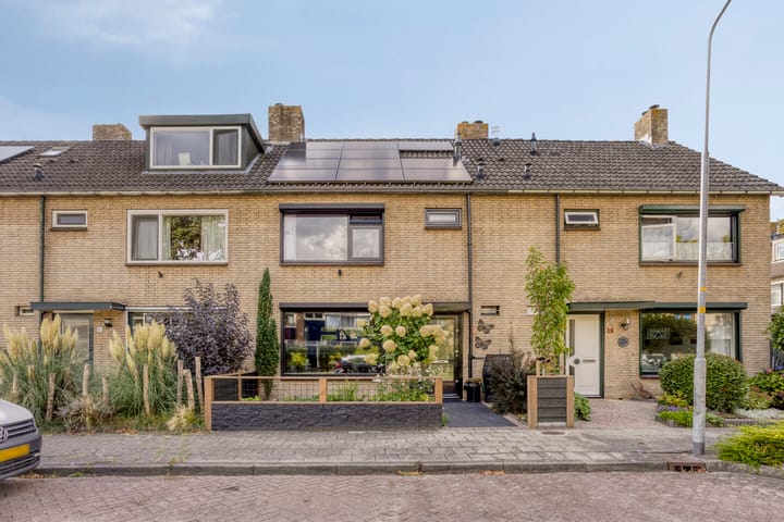 Julianalaan 20 in Hoevelaken Foto