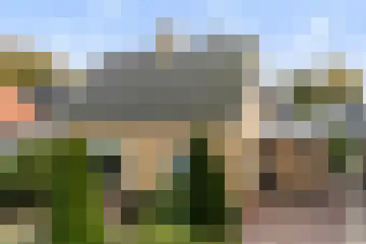 Julianalaan 24 Buitenpost thumbnail 4