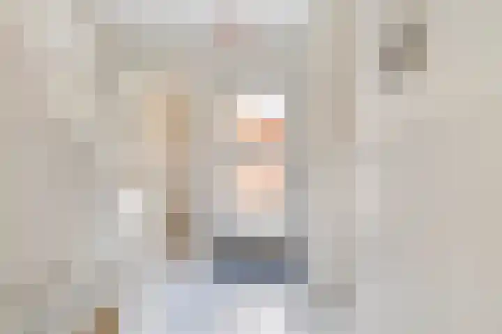 Julianalaan 24 Buitenpost thumbnail 6
