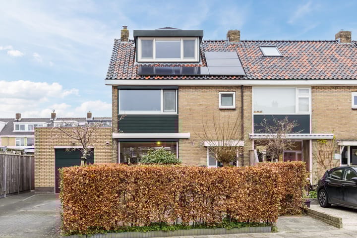 Photo of property Julianalaan 80, Voorhout