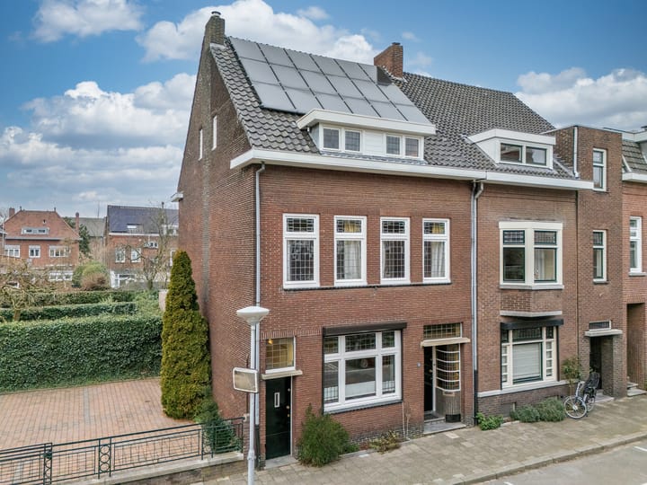 Photo of property Julianastraat 12, Venlo