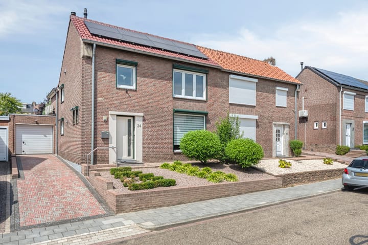 Julianastraat 34 in Hulsberg foto