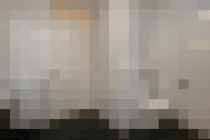 Juno 167 Elst thumbnail 35