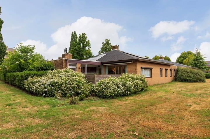 Jurriaandonk 35 in Roosendaal Foto