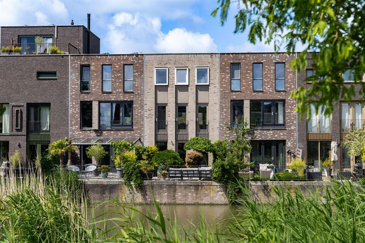 Juwelenhof 24 en Almere foto