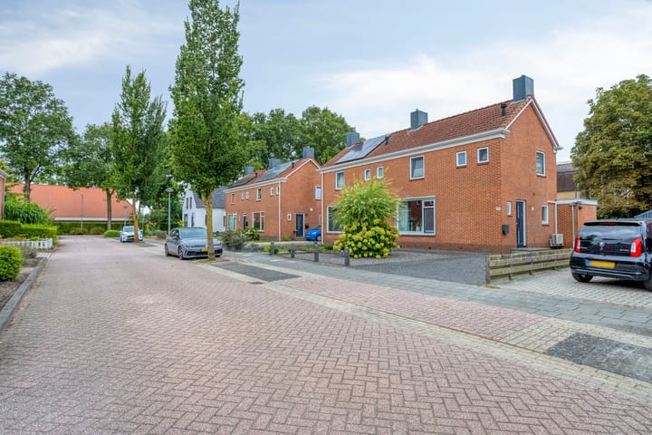 K. ter Laanstraat 47 en Slochteren foto