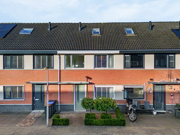Photo of property Kaftanstraat 15, Purmerend