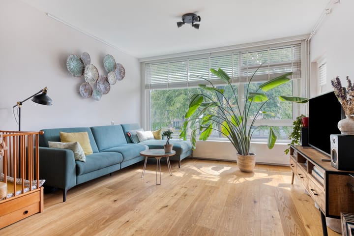 Kamerlingh Onneslaan 54 in Amsterdam photo