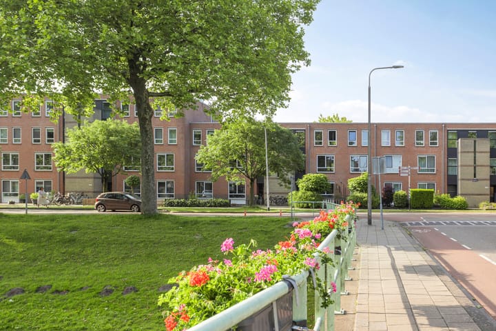 Kampwal 38 dans Emmeloord photo