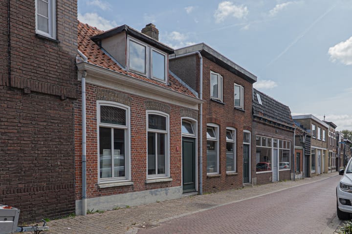 Kanaalstraat 15 in Hansweert Foto