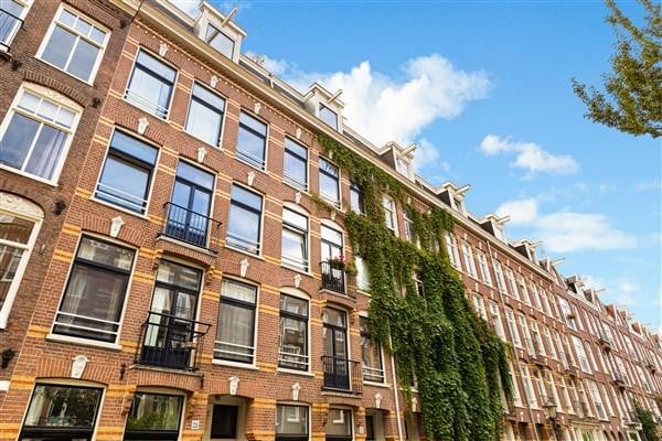 Kanaalstraat 27-3 in Amsterdam photo