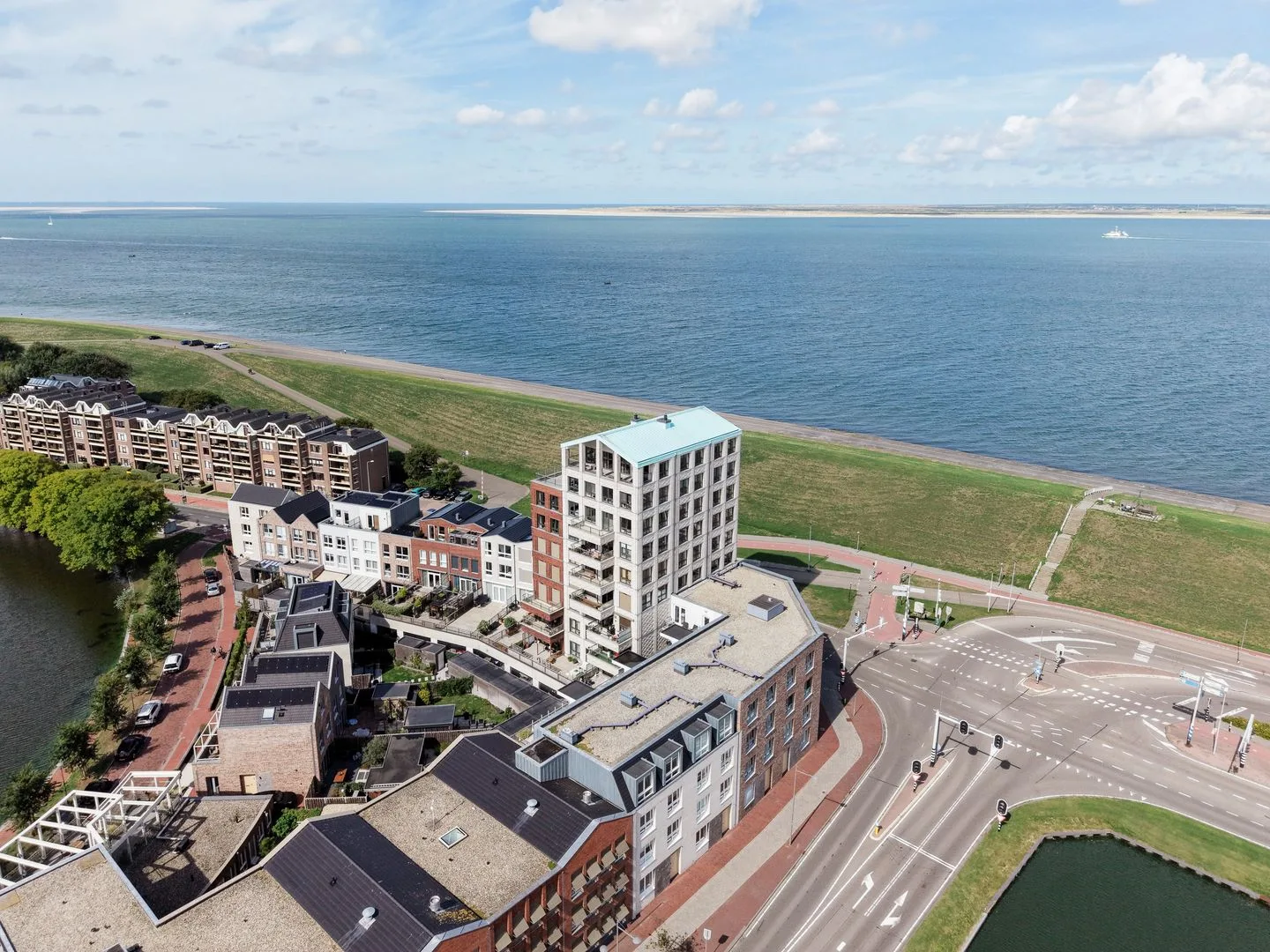 Kanaalweg 327 Den Helder thumbnail 5
