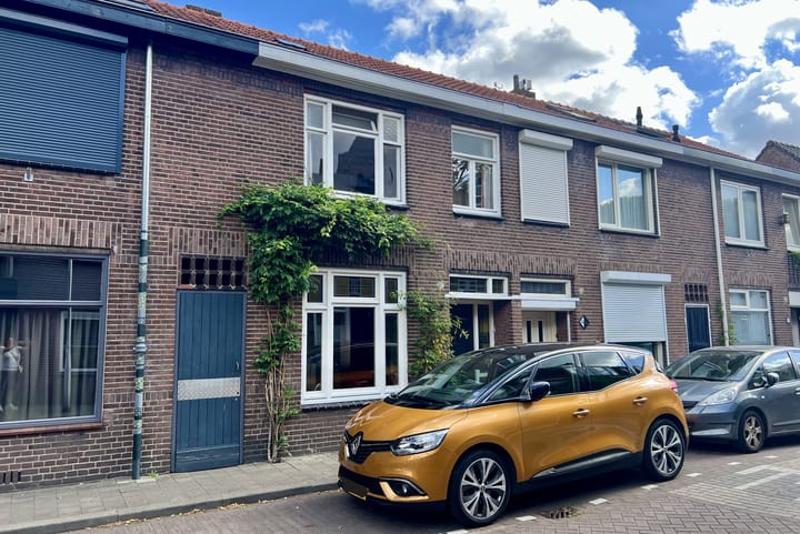 Kardinaal Vaughanstraat 37 in Tilburg photo