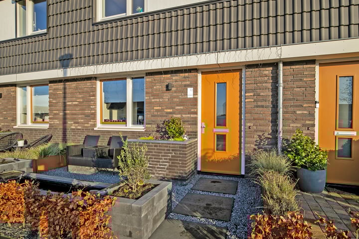 Karel Appelstraat 12 in Dronten Foto