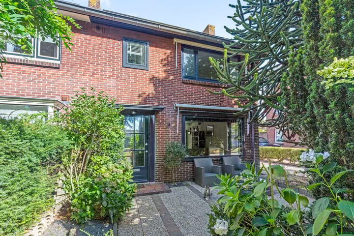 Foto de la vivienda Karel Doormanlaan 82, Huizen