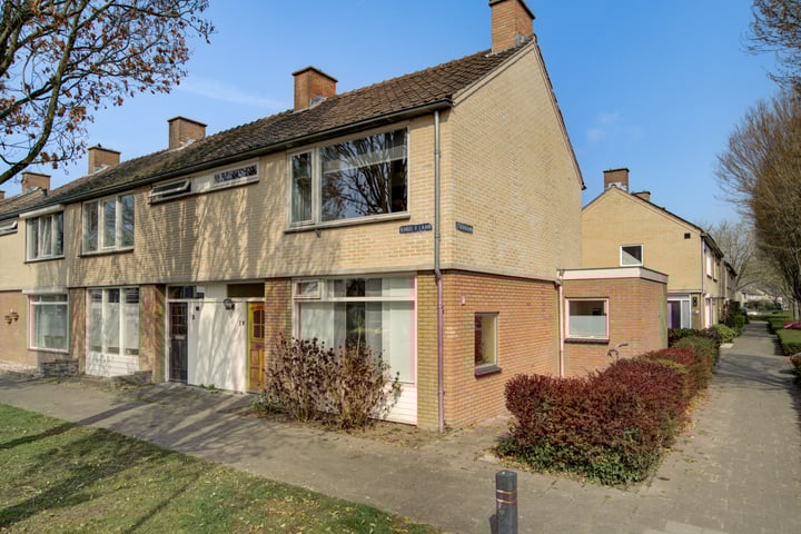 Karel V Laan 1 in Geertruidenberg Foto