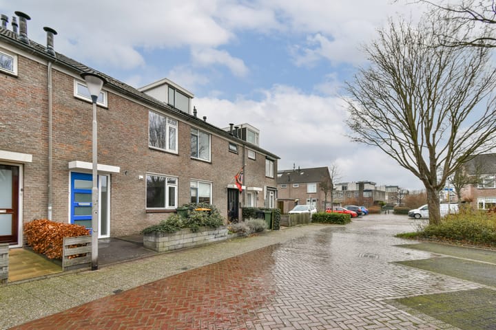 Karos 6 in Sassenheim Foto