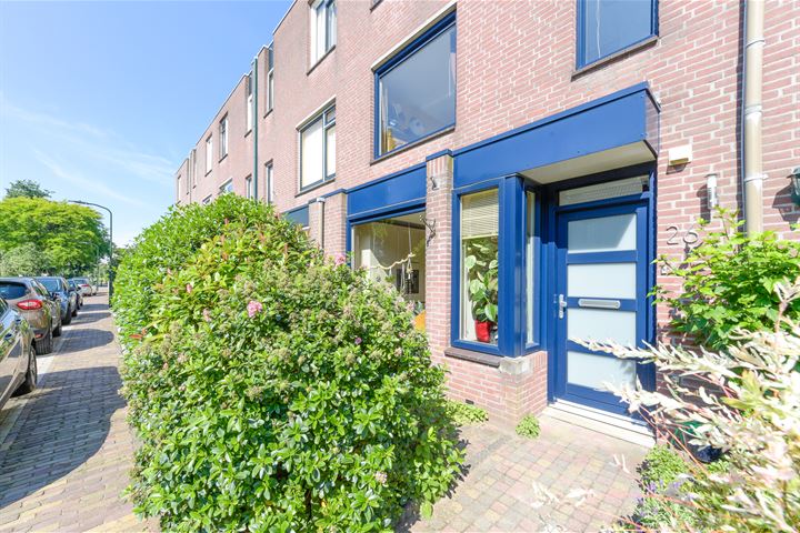 Karpaten 26 en Leidschendam foto