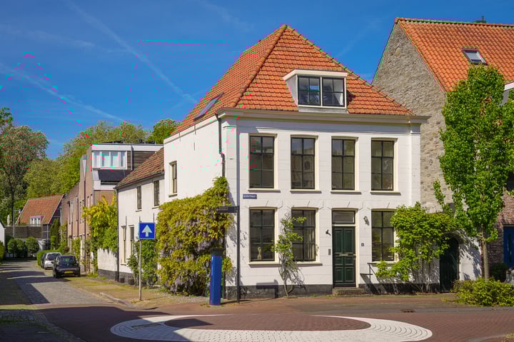 Karstraat 42 in Zaltbommel Foto