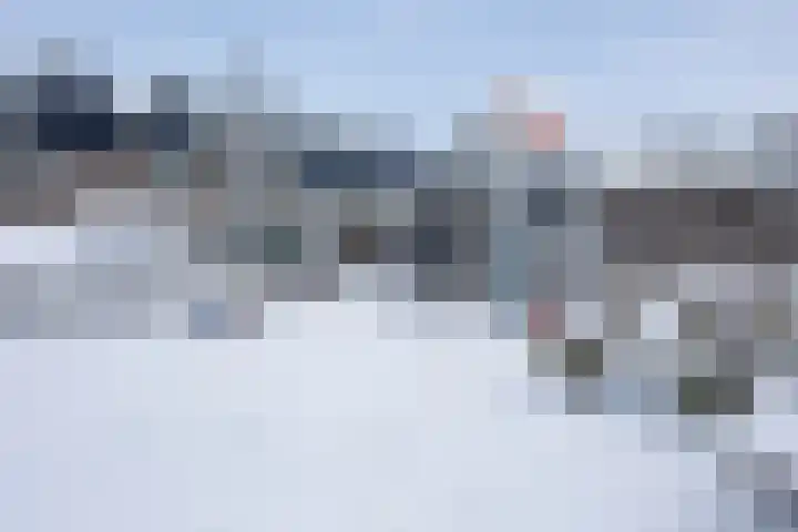 Karveel 10 10 16 Lelystad thumbnail 38