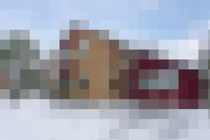 Karveel 10 16 Lelystad thumbnail 6