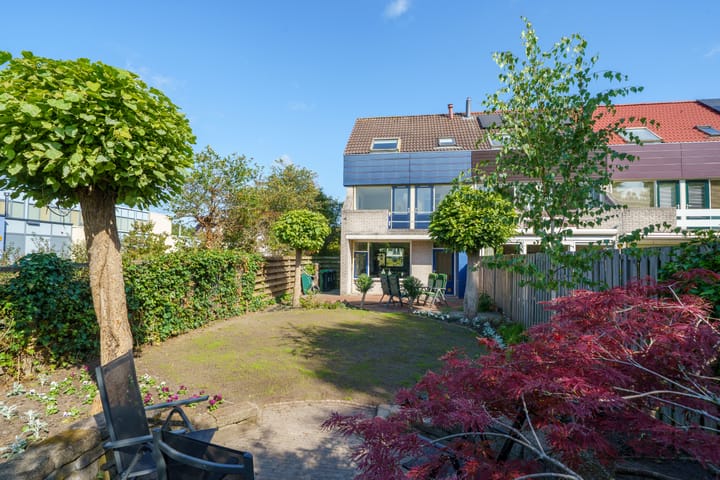 Karveel 38 22 in Lelystad photo