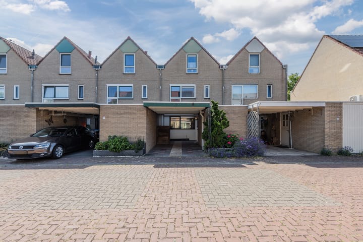 Karveel 58 56 in Lelystad Foto