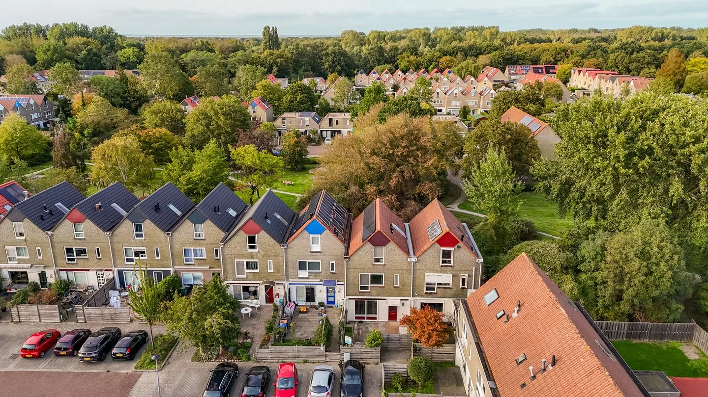 Karveel 60 20 in Lelystad