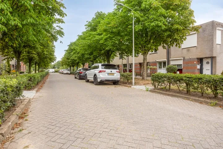 Kastanjeberg 98 Roosendaal thumbnail 25