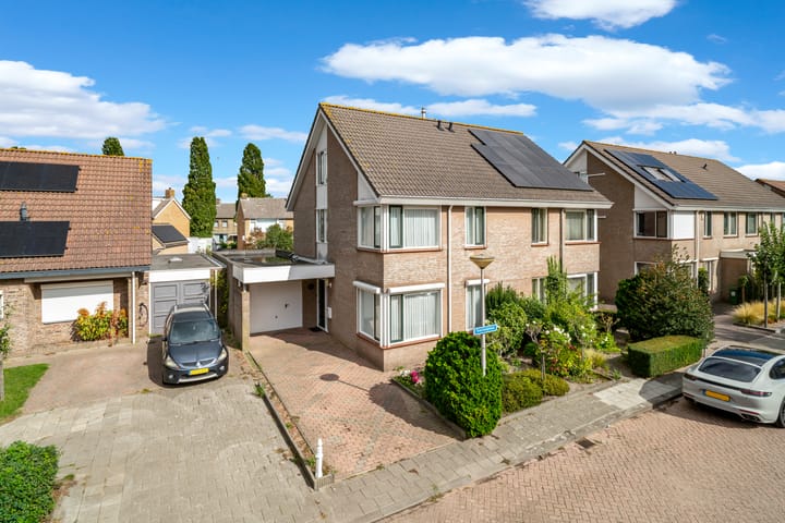 Kastanjelaan 38 en Heerle foto