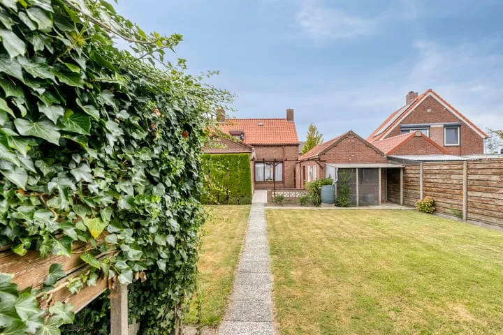 Kasteelstraat 33 Wouw thumbnail 37