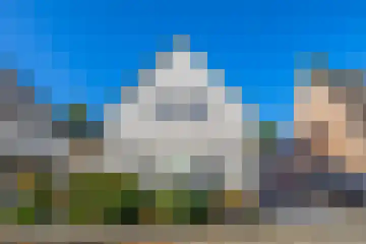 Kaukasus 25 Helmond thumbnail 5