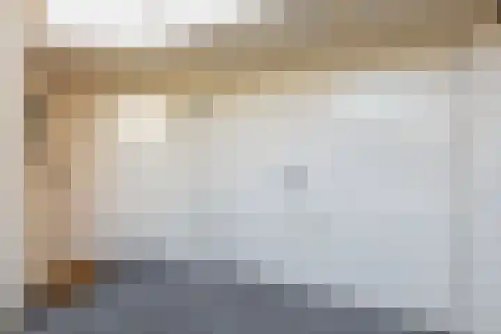 Kaukasus 25 Helmond thumbnail 7