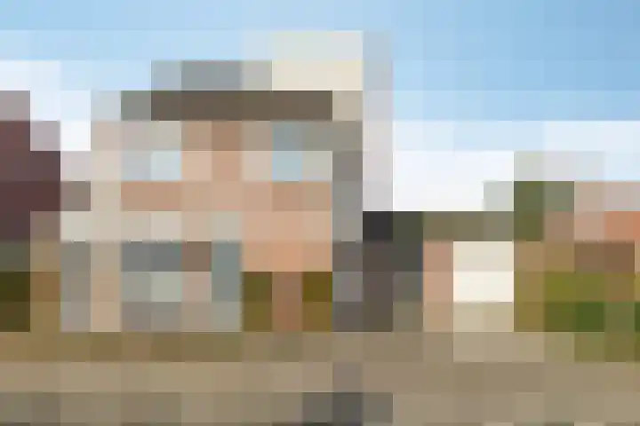 Kaukasus 41 Helmond thumbnail 9