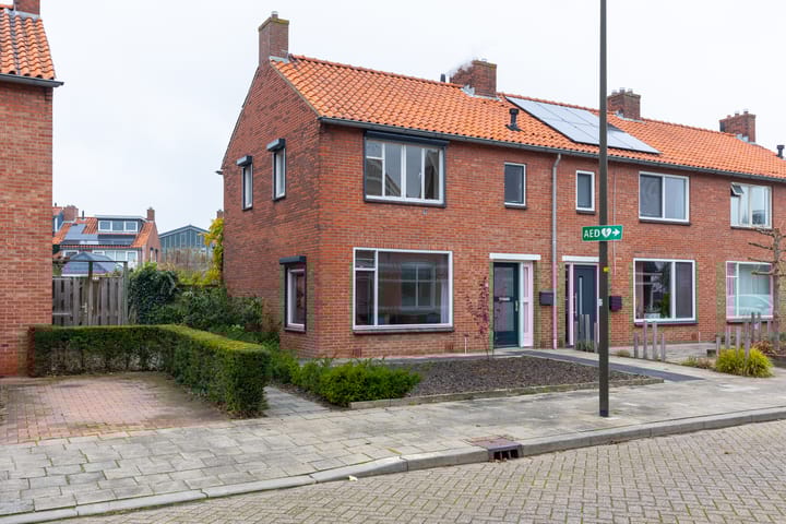 Keizersdwarsweg 6 in Winterswijk photo
