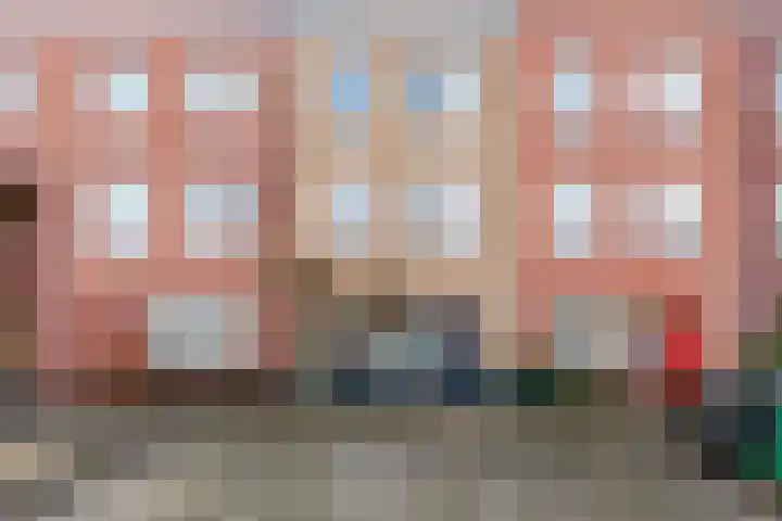 Keizersmantel 90 in Hoogeveen