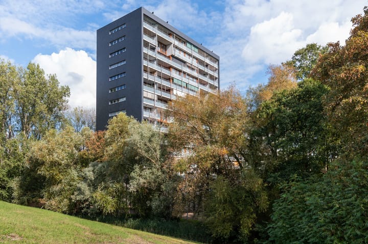 Keizersmantelweg 231 in Hoogvliet Rotterdam photo