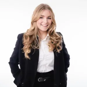 Photo of Kelly Kuperus