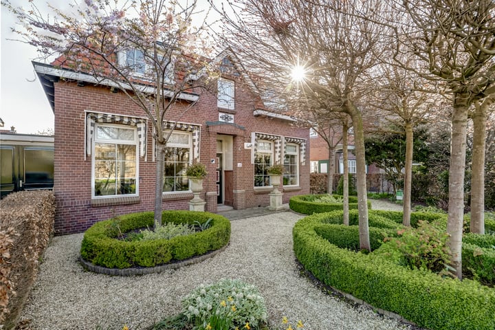 Kerklaan 12 en Capelle aan den IJssel foto