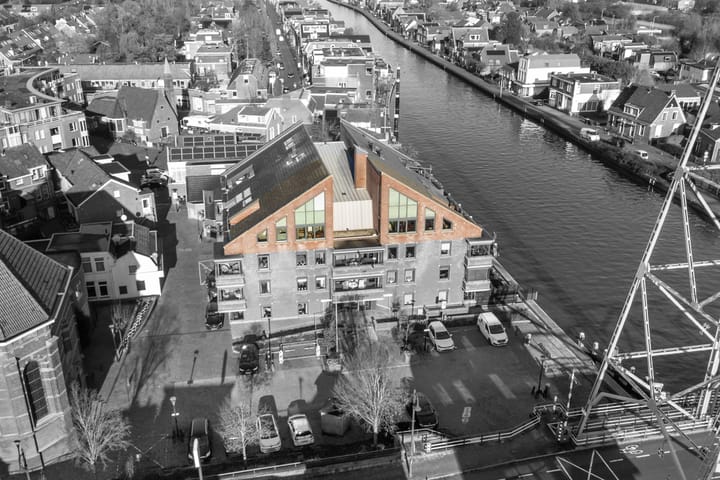 Kerkplein 30 en Boskoop foto