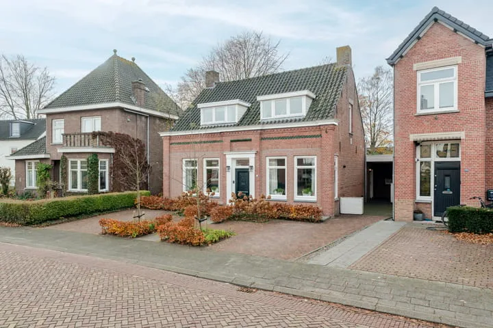 Kerkstraat 11 Bavel