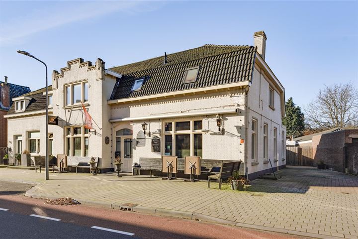Kerkstraat 116 in Weert photo