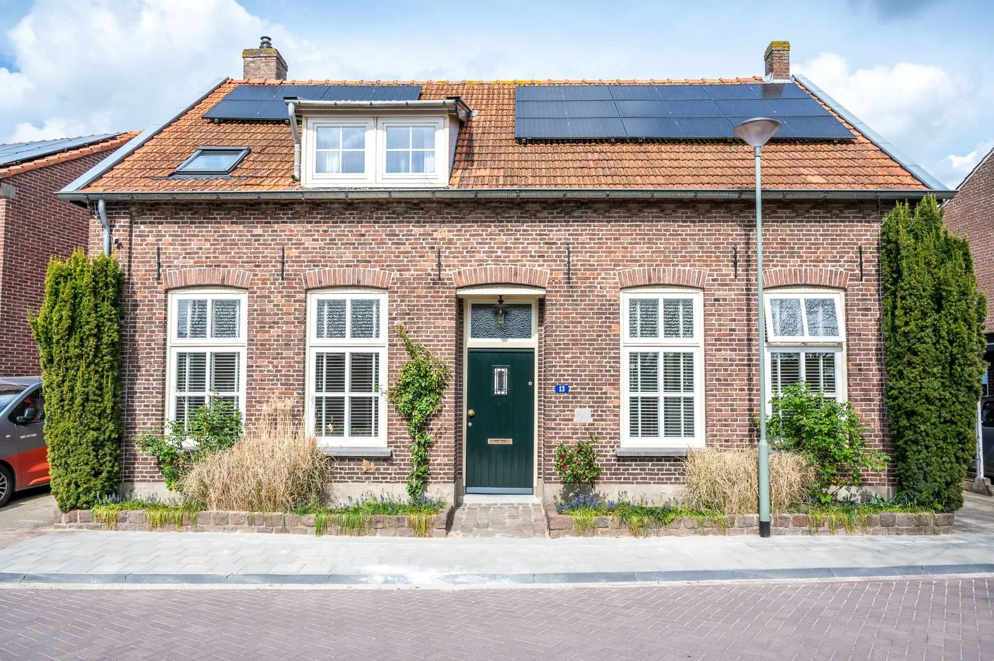 Kerkstraat 13 in Mook